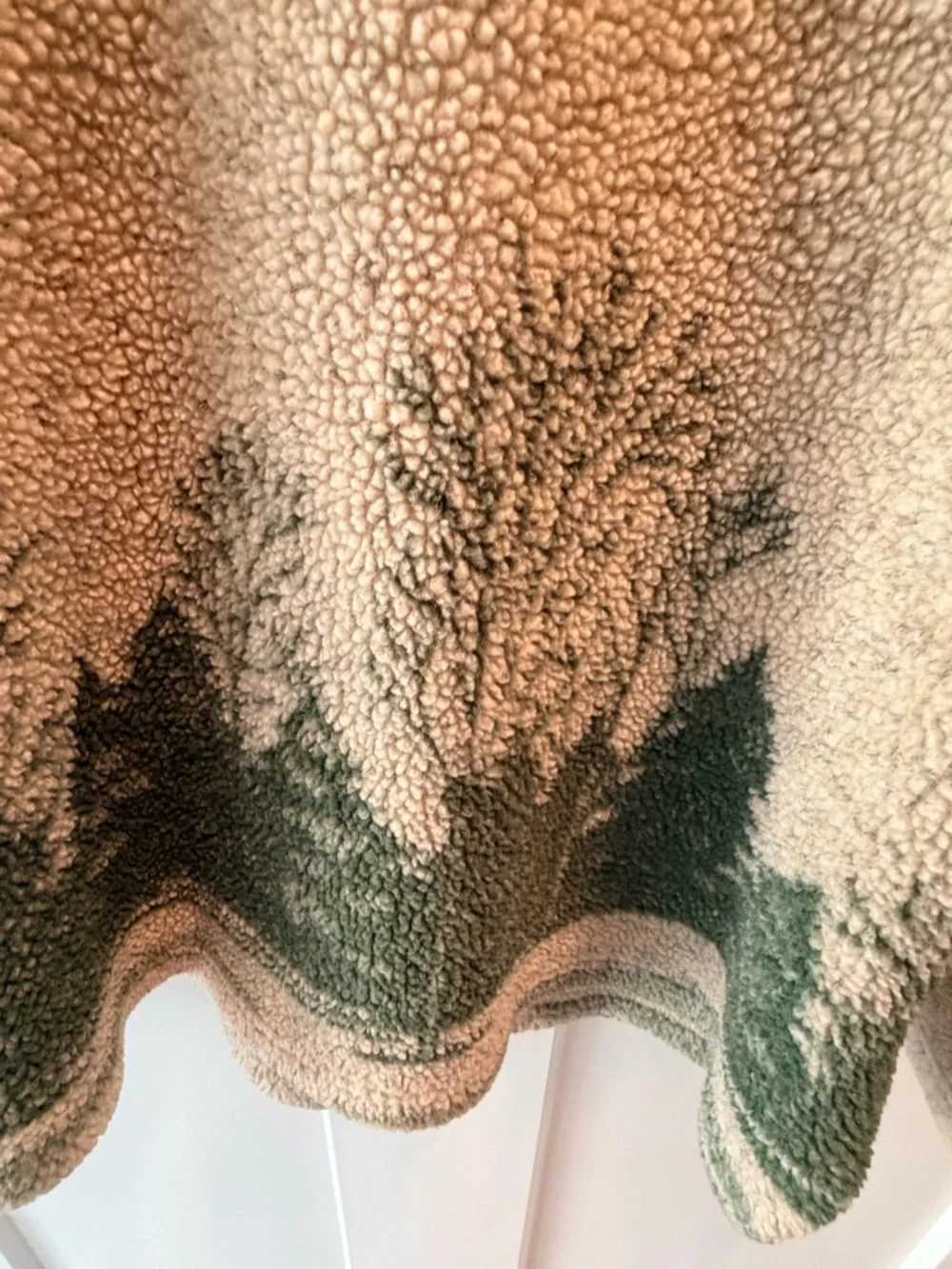 St John’s Bay Sherpa Sweater M Beige Forest Print Cozy Fleece Pullover